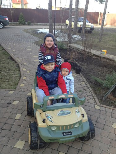 Па-ца-ни!(с.)