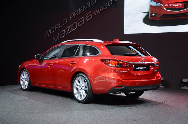 Mazda6 универсал живые фото