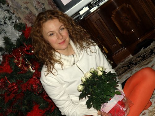 в гостях у Григоревских, НГ 2009, спала под елочкой