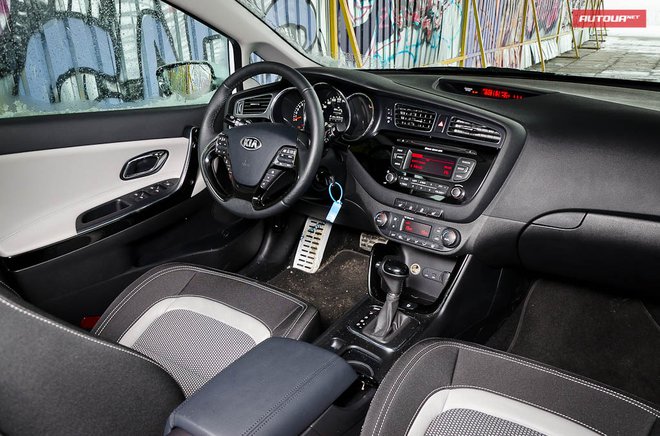 Kia Ceed 2013 интерьер