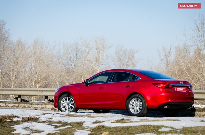 Mazda6 2013 вид сбоку
